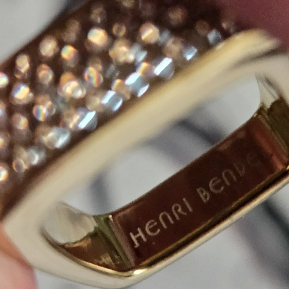 Henri Bendel Band Ring Size 5 - Picture 7 of 8